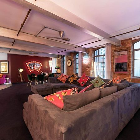 Amazingly Luxurious Loft Apartment, Soho - 3 Bedrooms, 2 Bath & Office Londra Dış mekan fotoğraf