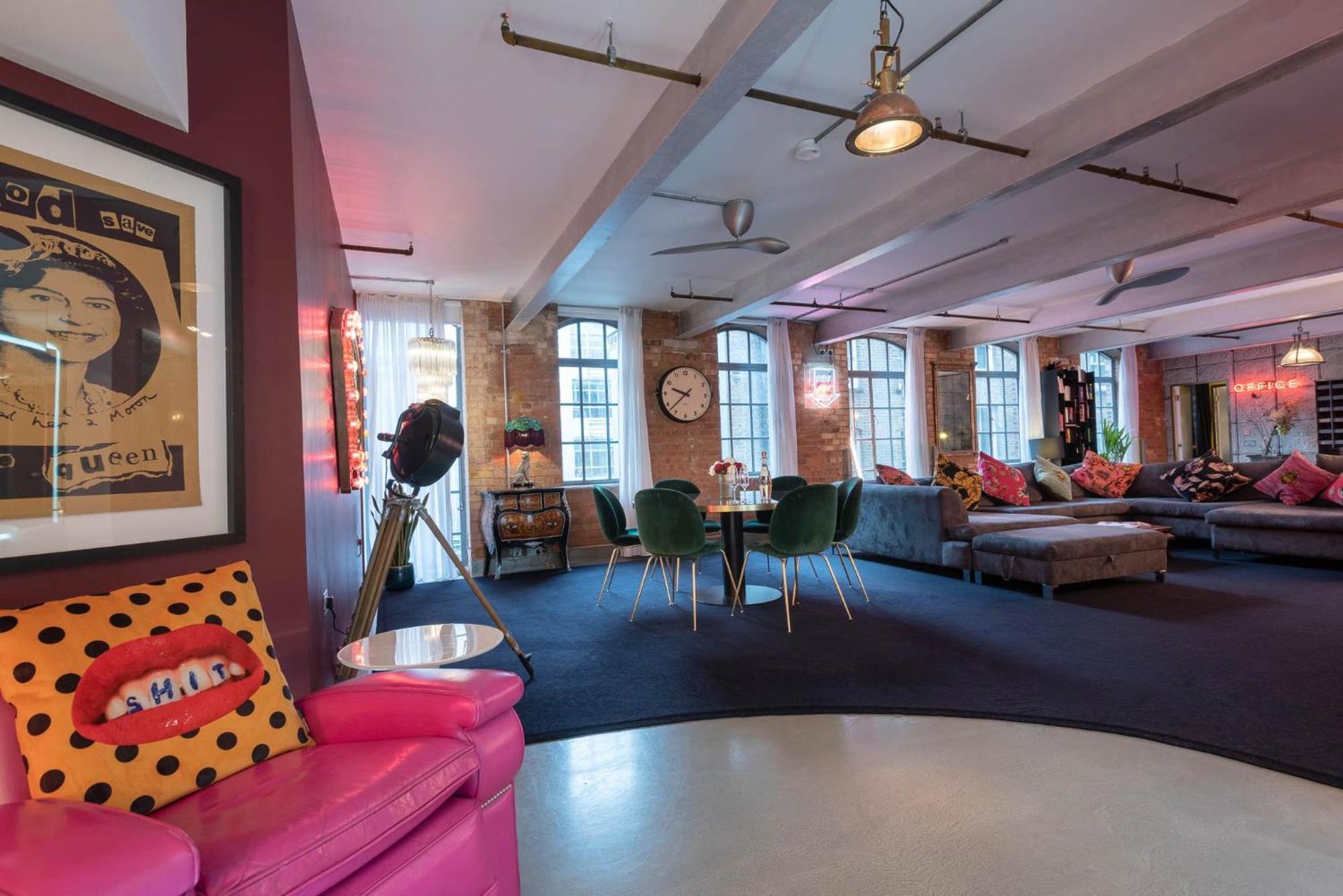 Amazingly Luxurious Loft Apartment, Soho - 3 Bedrooms, 2 Bath & Office Londra Dış mekan fotoğraf