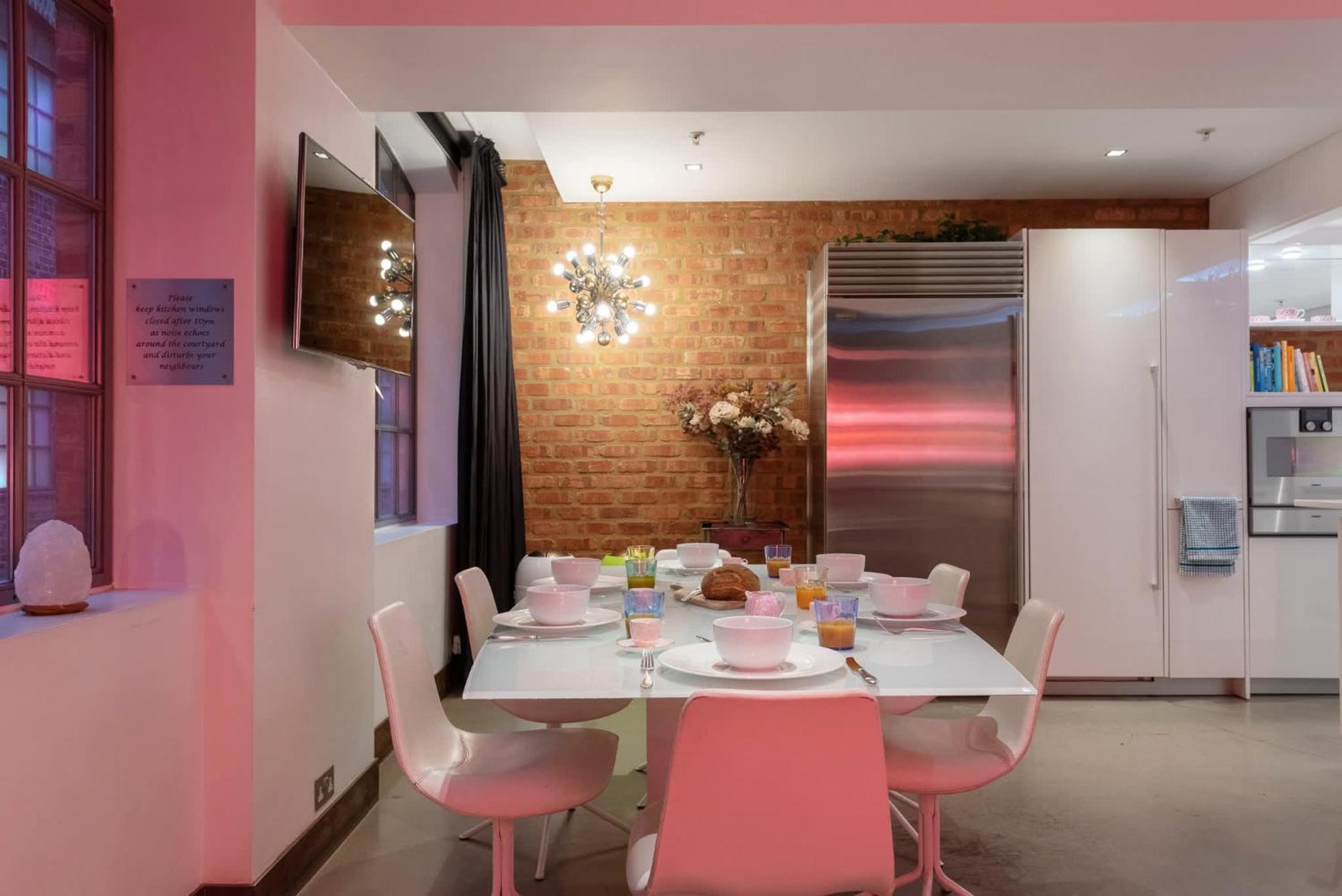 Amazingly Luxurious Loft Apartment, Soho - 3 Bedrooms, 2 Bath & Office Londra Dış mekan fotoğraf