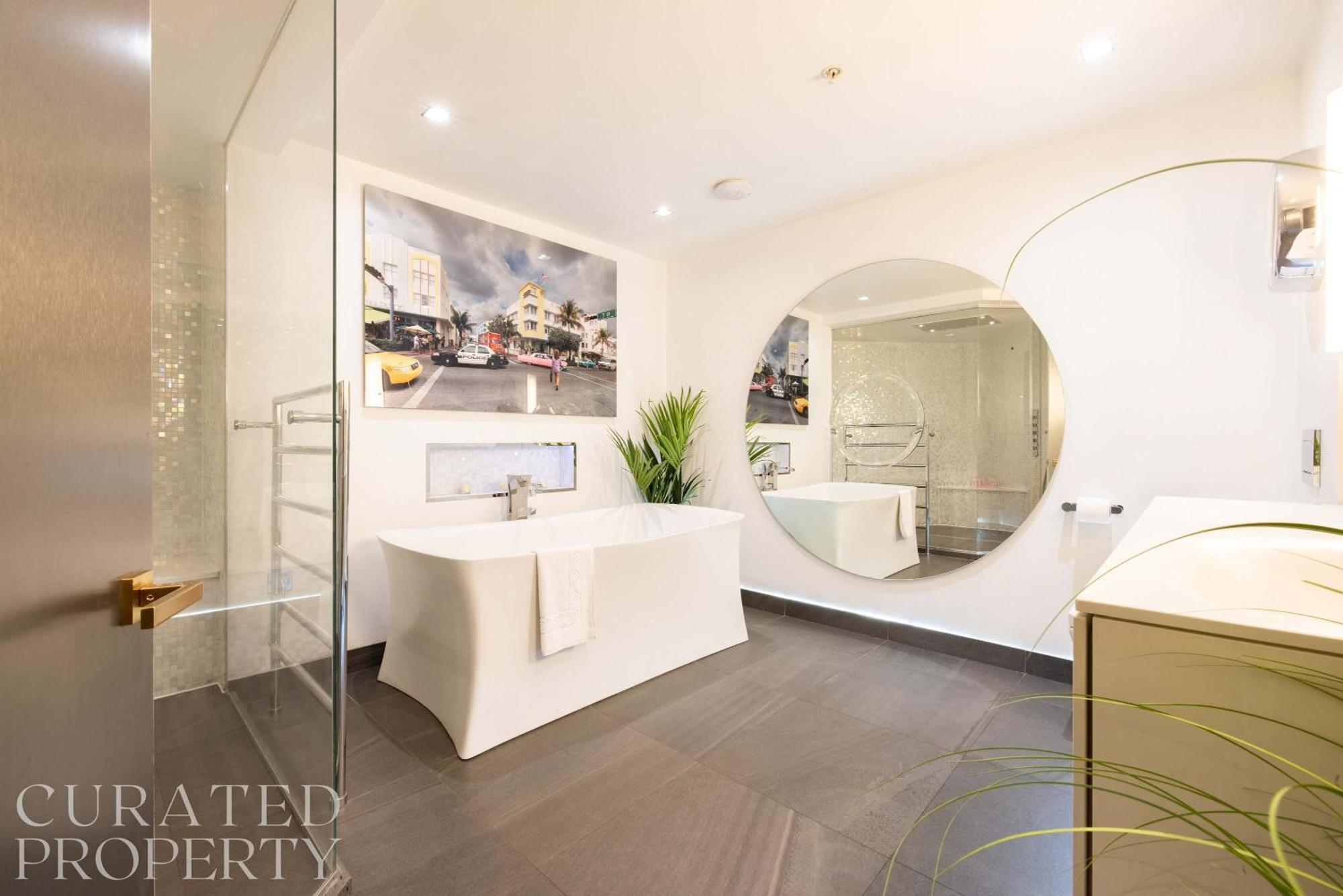 Amazingly Luxurious Loft Apartment, Soho - 3 Bedrooms, 2 Bath & Office Londra Dış mekan fotoğraf