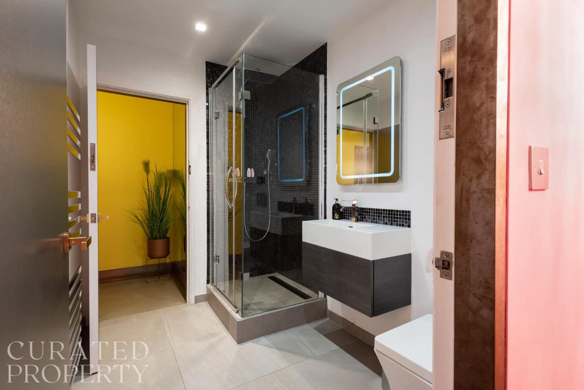 Amazingly Luxurious Loft Apartment, Soho - 3 Bedrooms, 2 Bath & Office Londra Dış mekan fotoğraf
