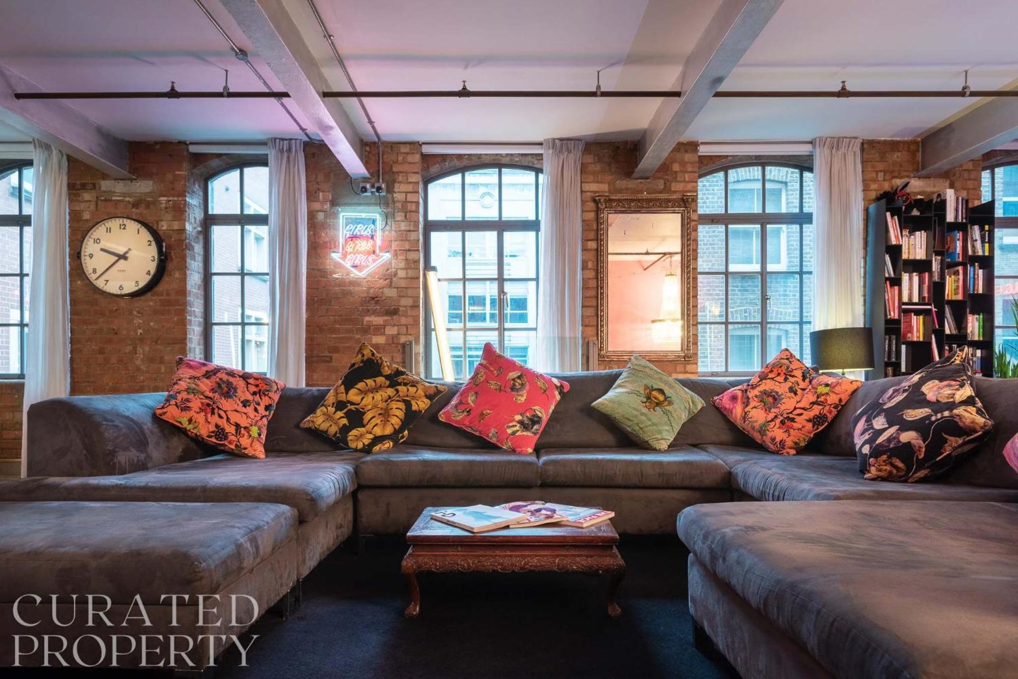 Amazingly Luxurious Loft Apartment, Soho - 3 Bedrooms, 2 Bath & Office Londra Dış mekan fotoğraf