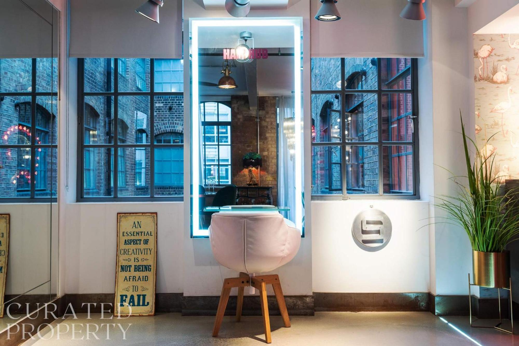 Amazingly Luxurious Loft Apartment, Soho - 3 Bedrooms, 2 Bath & Office Londra Dış mekan fotoğraf