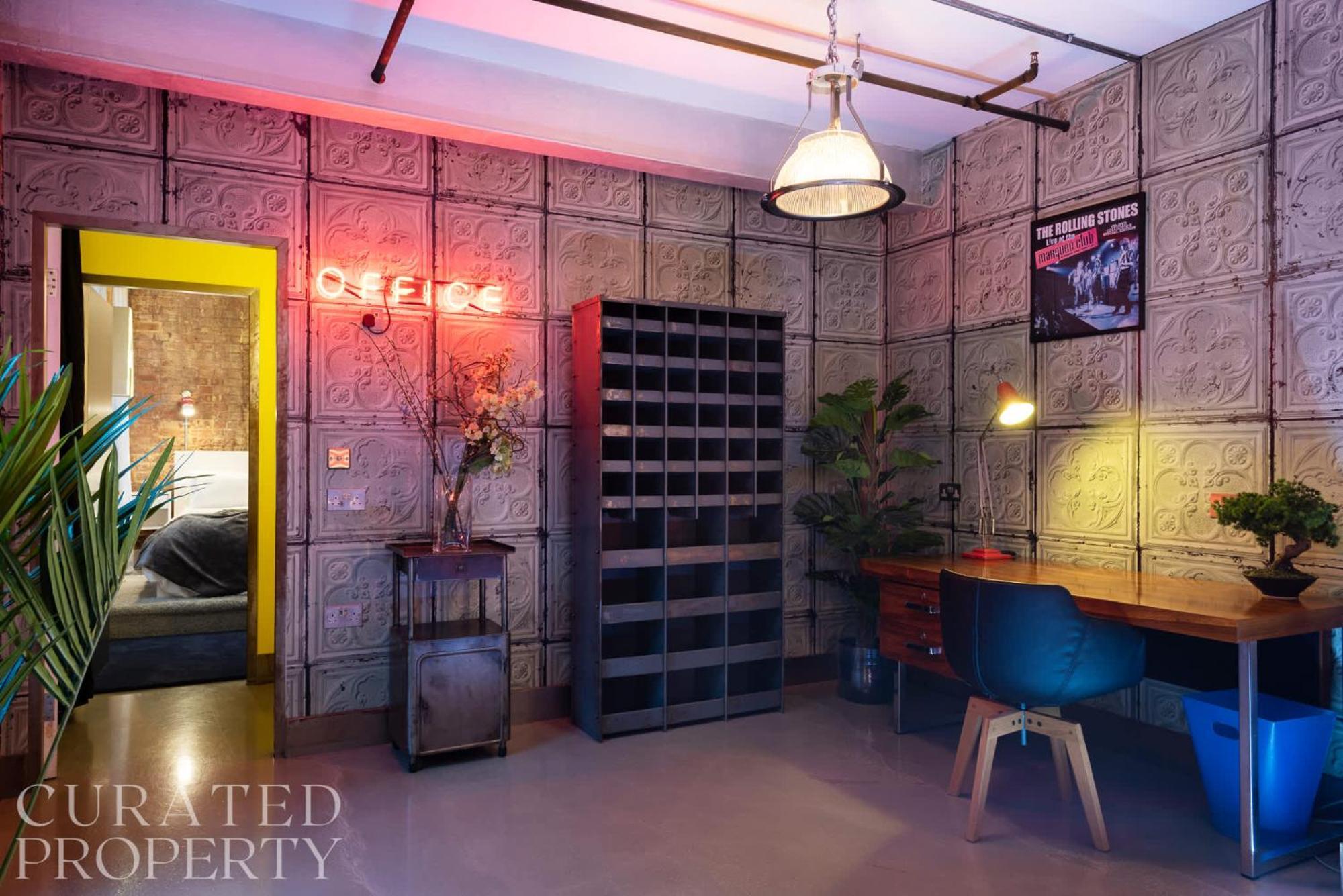 Amazingly Luxurious Loft Apartment, Soho - 3 Bedrooms, 2 Bath & Office Londra Dış mekan fotoğraf