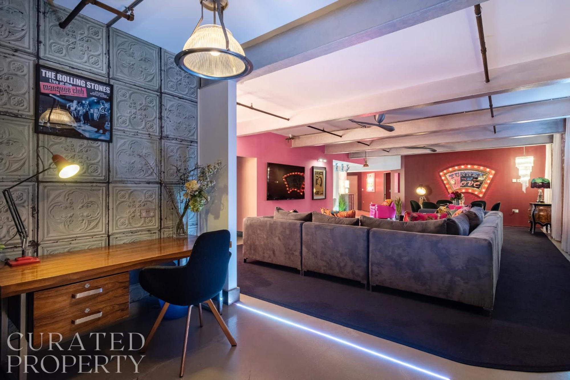 Amazingly Luxurious Loft Apartment, Soho - 3 Bedrooms, 2 Bath & Office Londra Dış mekan fotoğraf